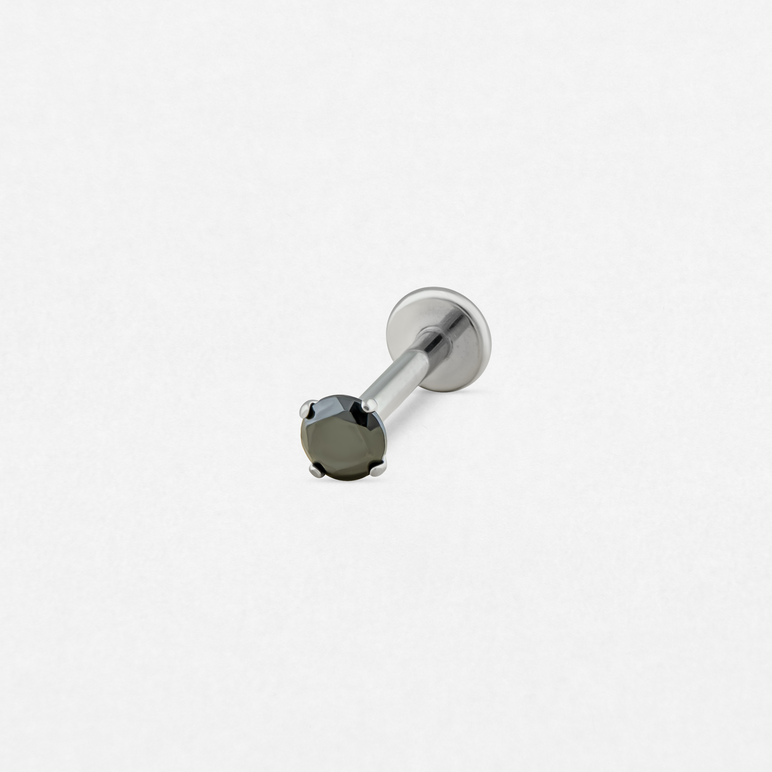 Black cubic zirconia